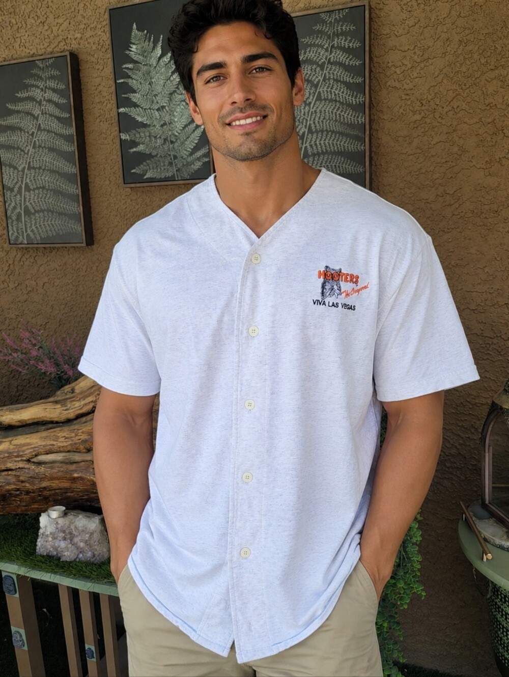 Vintage Hooters Light Gray Short-Sleeve Button-Up Shirt with Orange Logo